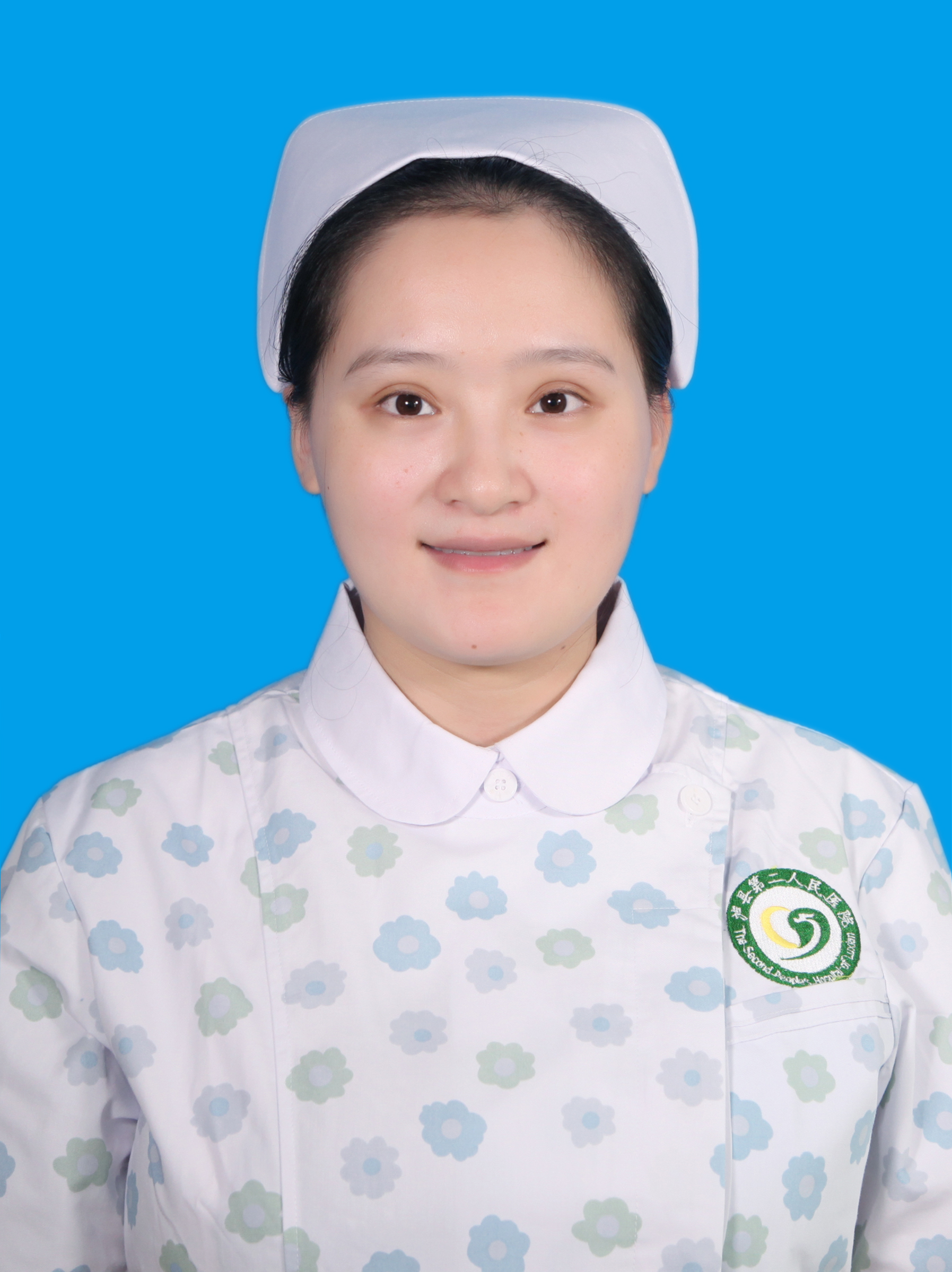 王莉.jpg